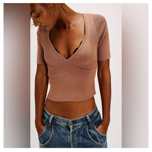 NWOT Free People Teagan Swit Short Sleeve Top Size XS - Picture 1 of 5